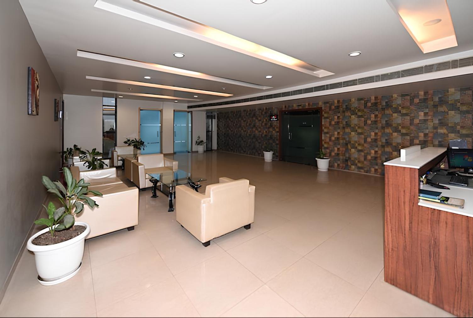 Club 7 Resort And Banquets Bareilly Exterior foto